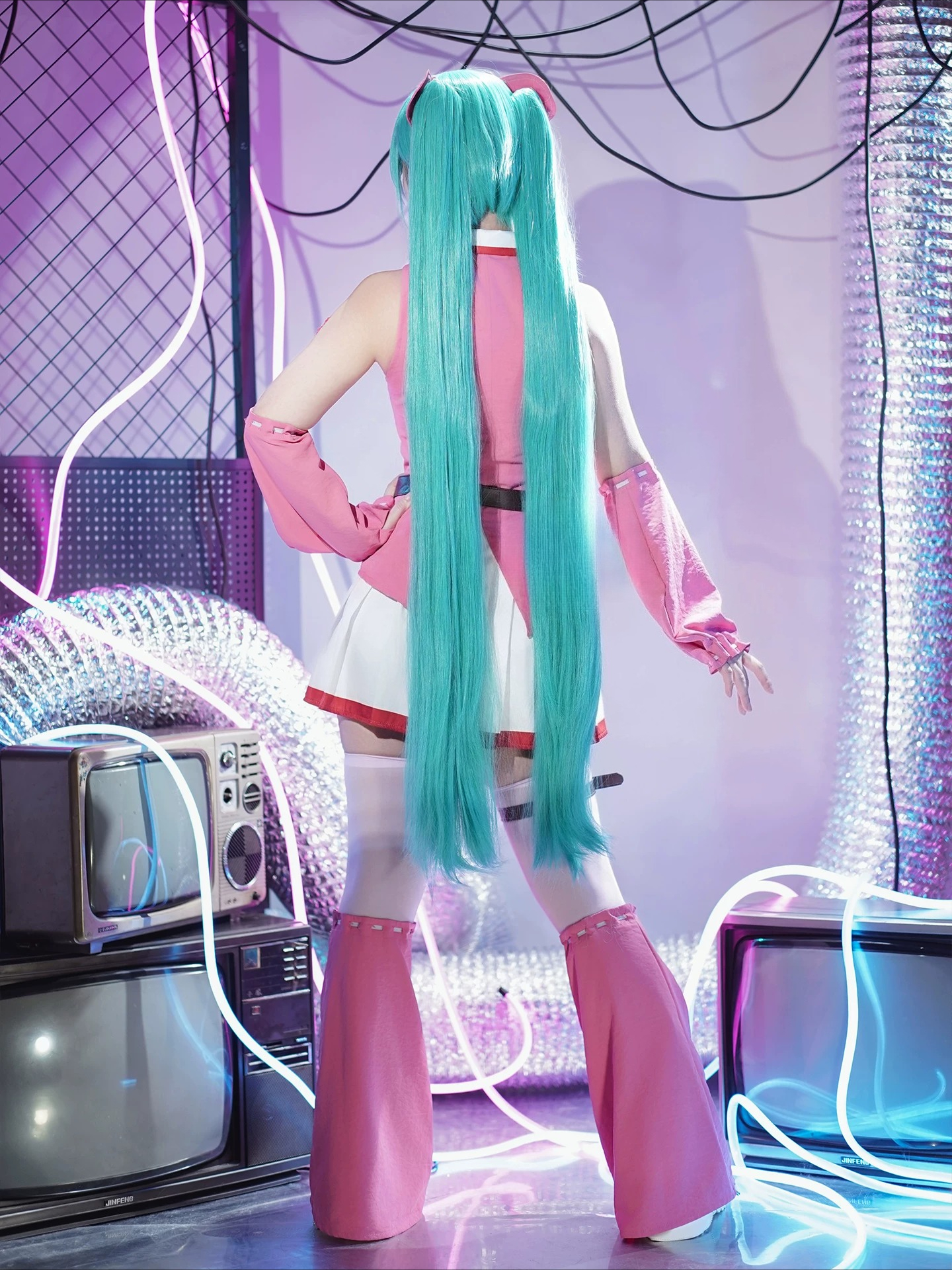 Anime Cosplay Boy - Miku Gloomy Bear Crossover linkage Cosplay