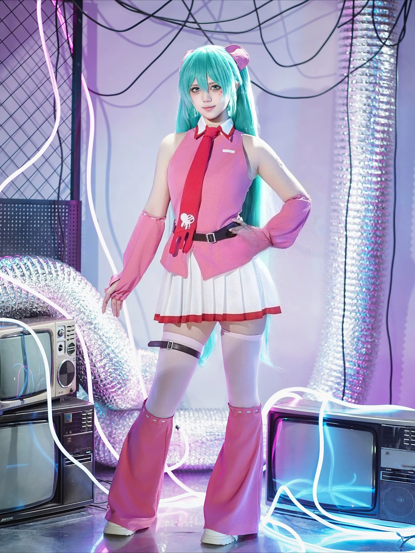 Miku Gloomy Bear Crossover lin - مراجعة Anime Cosplay Boy وسعره