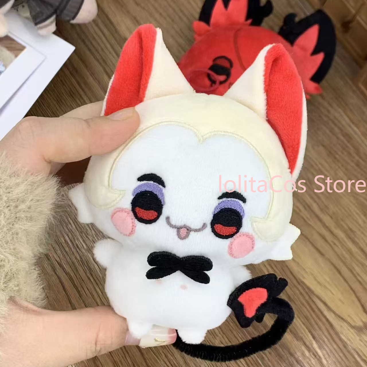 10cm New Hazbin Hotel Alastor  - مراجعة Anime Doll Cosplay وسعره